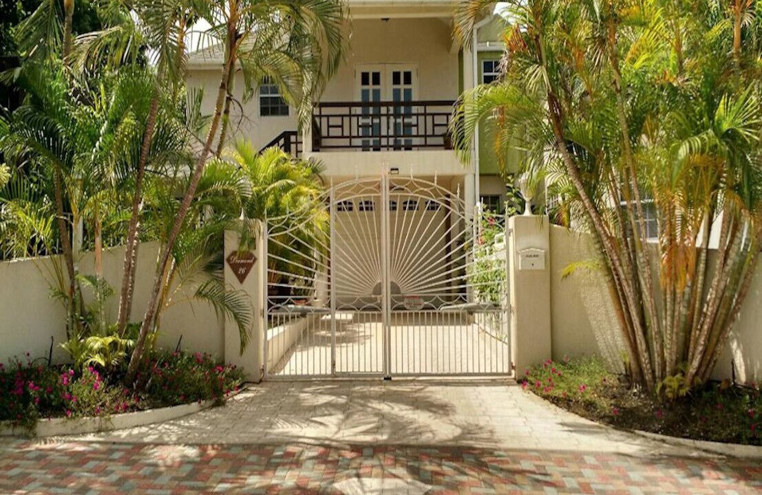 Photo of Outdoor in Halcyon Heights