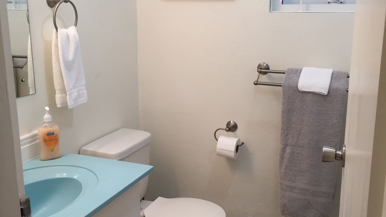 Photo of Bathroom in Blue Waters