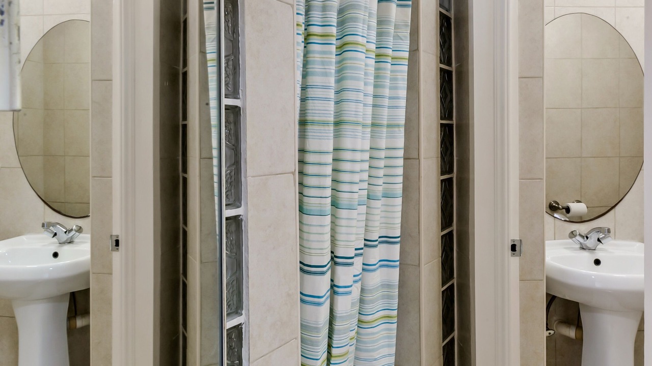 Photo of Bathroom in Prospect