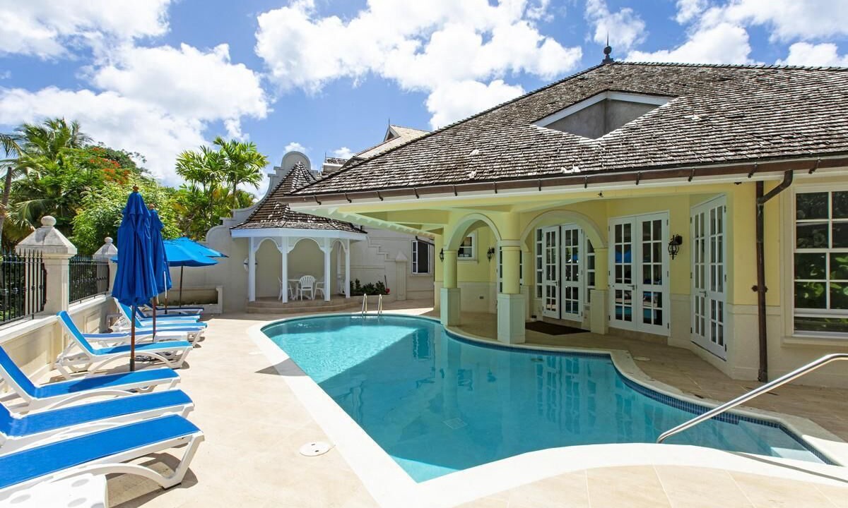 Photo of Outdoor in Halcyon Heights