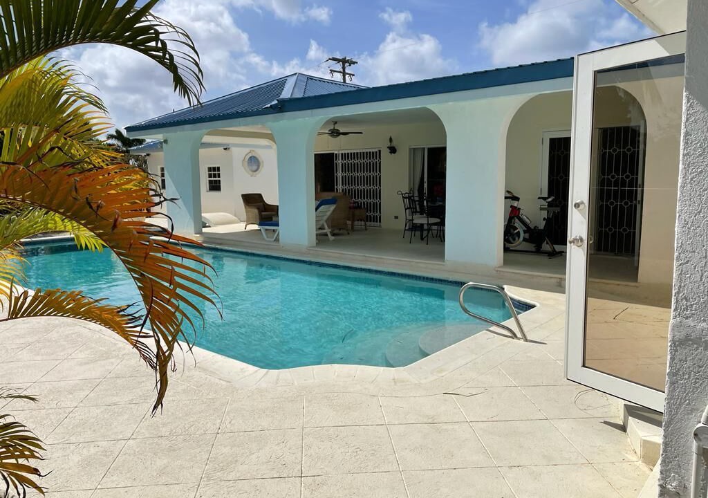 Photo of Outdoor in Halcyon Heights
