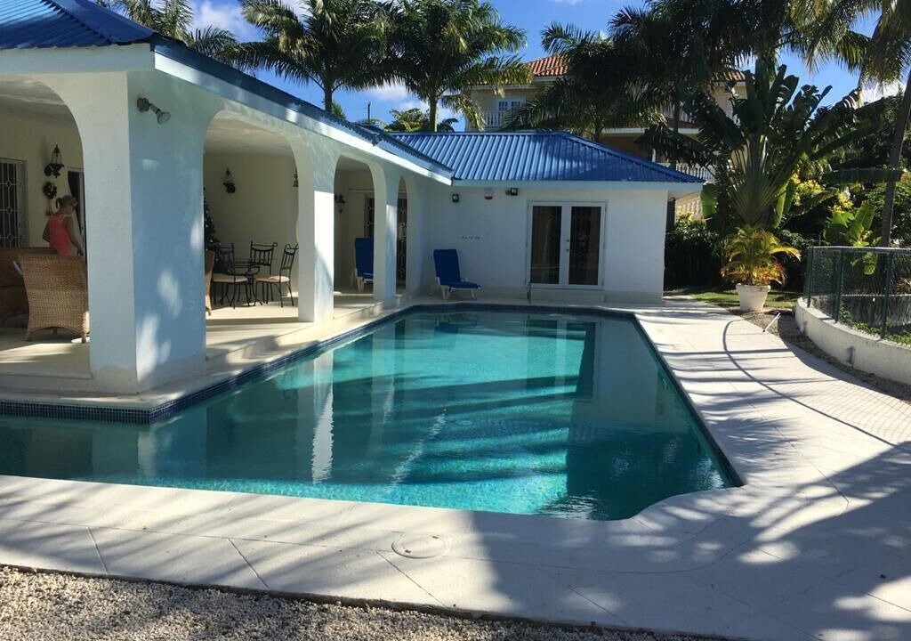 Photo of Outdoor in Halcyon Heights