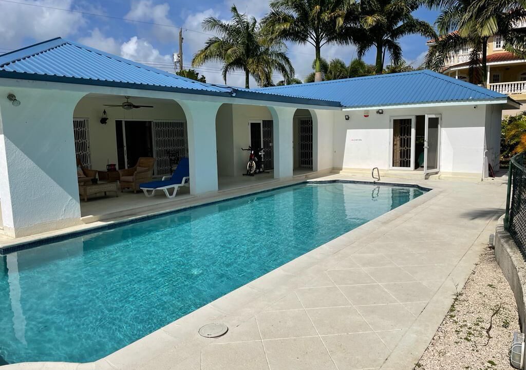 Photo of Outdoor in Halcyon Heights