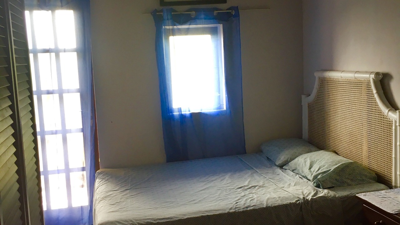 Photo of Bedroom in Clifton Hall