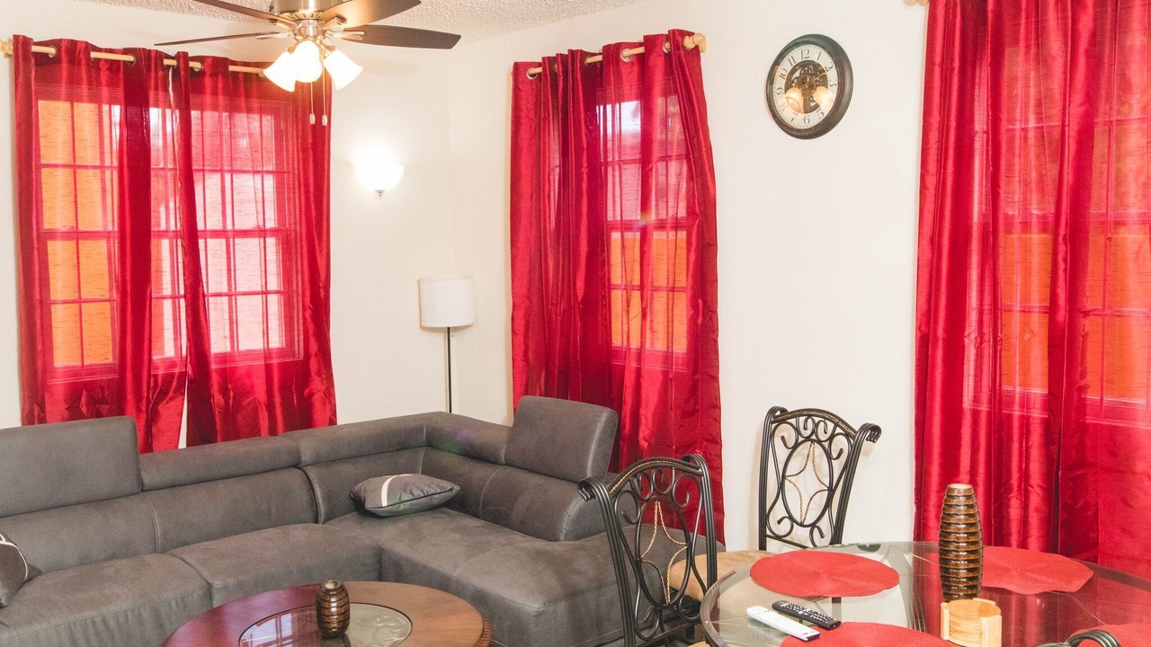 Photo of Livingroom in Graeme Hall Terrace