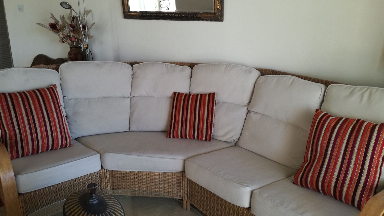 Photo of Livingroom in Enterprise