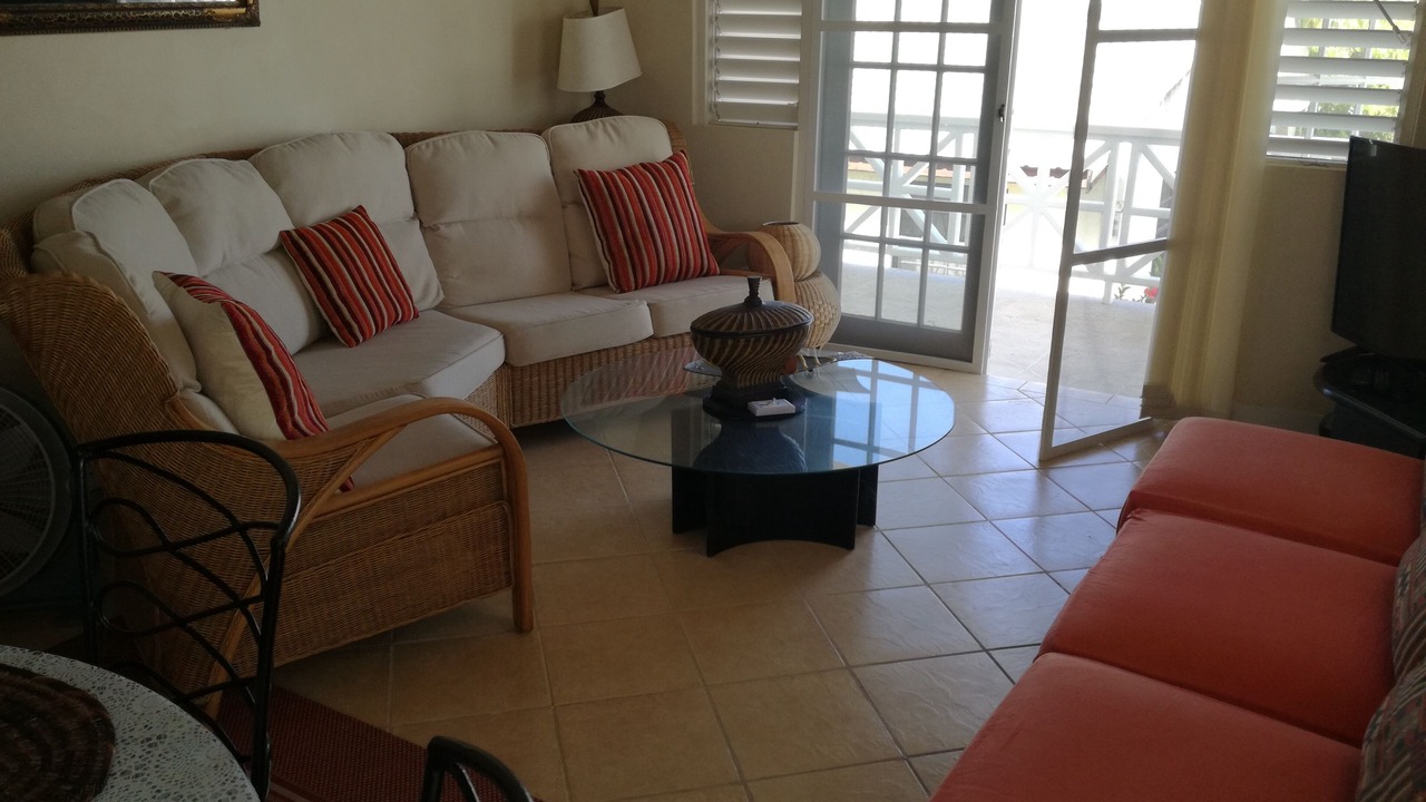 Photo of Livingroom in Enterprise