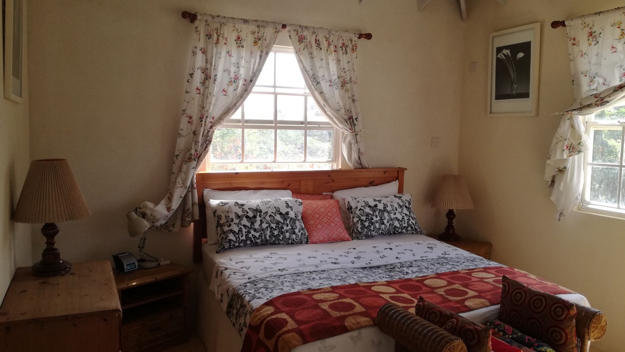 Photo of Bedroom in Enterprise