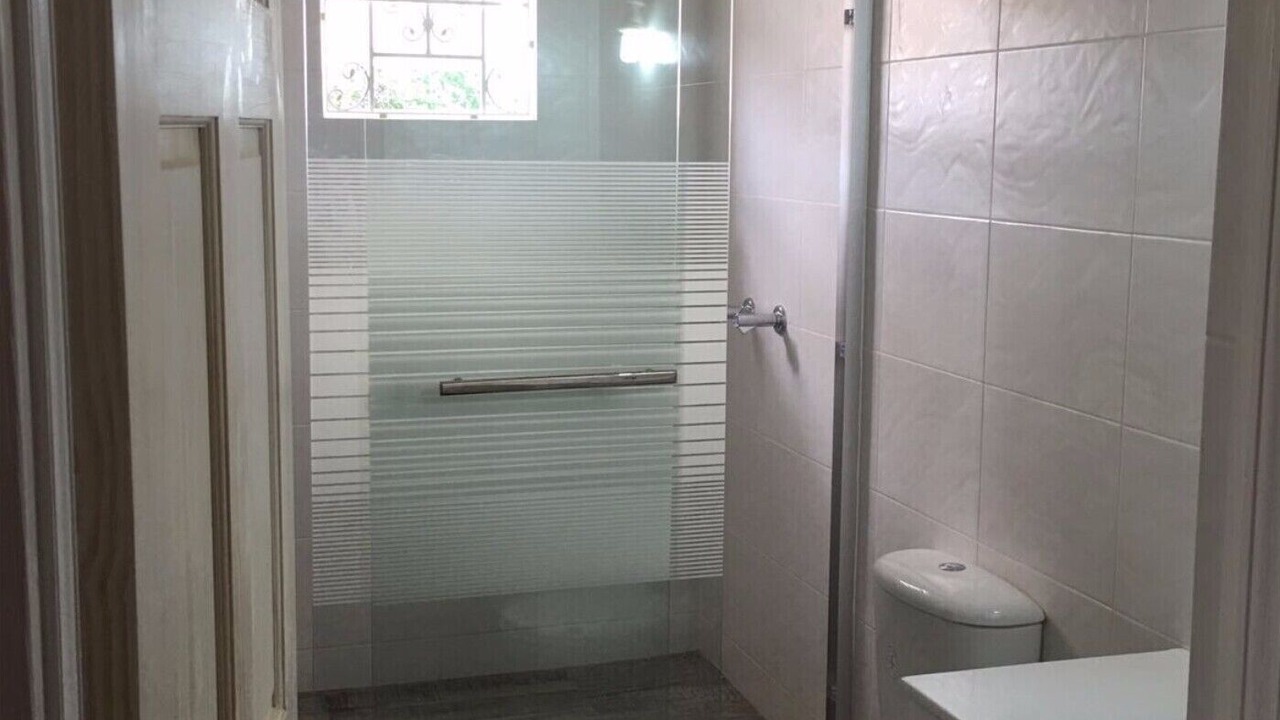 Photo of Bathroom in Mount Standfast