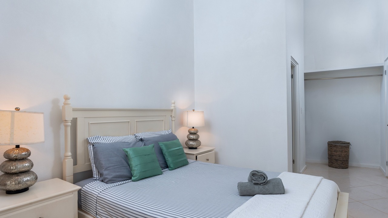 Photo of Bedroom in Weston