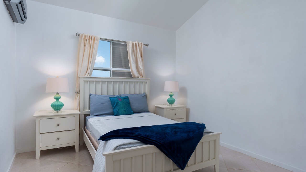 Photo of Bedroom in Weston