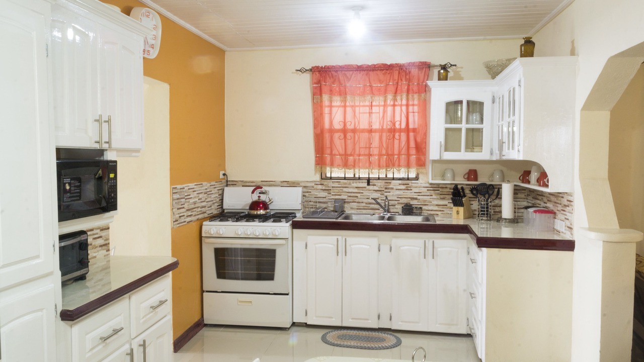 Photo of Kitchen in Maynards