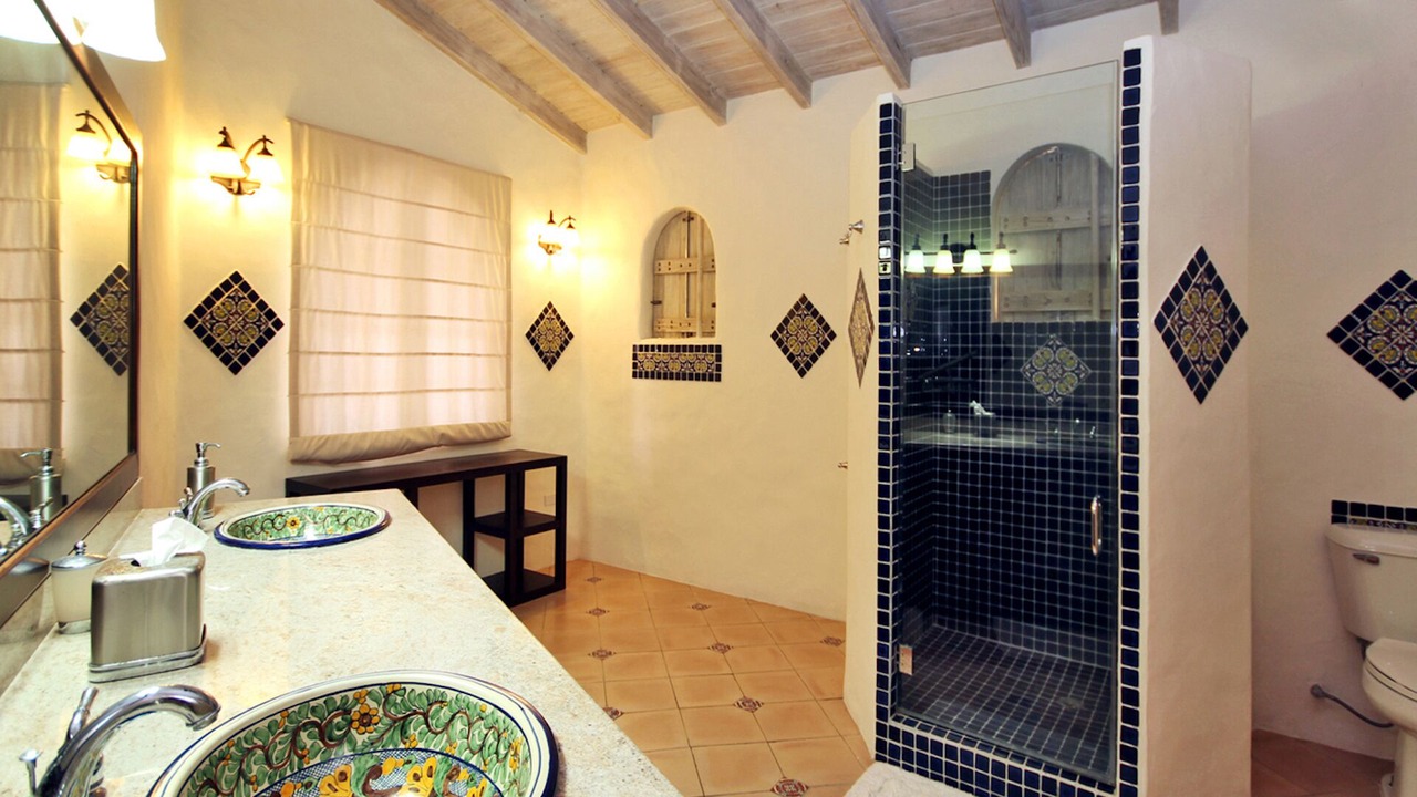 Photo of Bathroom in Green Garden