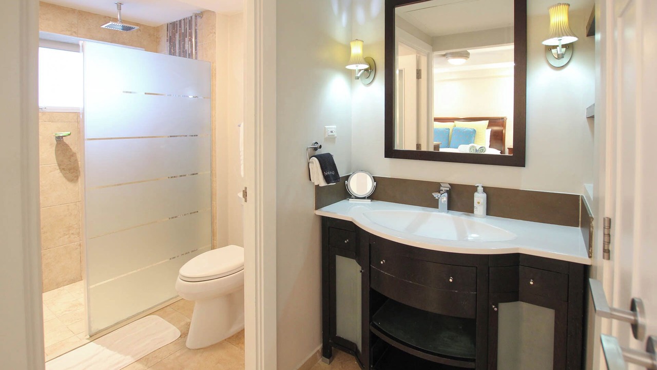 Photo of Bathroom in Maxwell