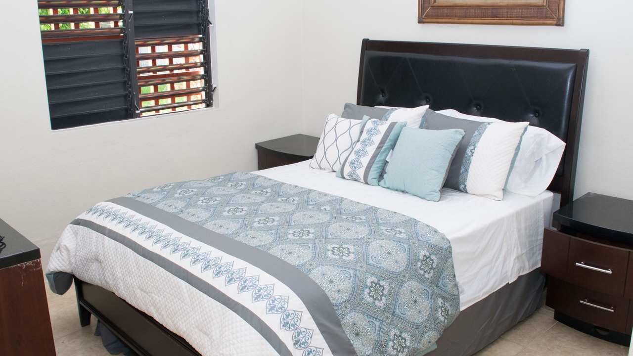Photo of Bedroom in Shop Hill