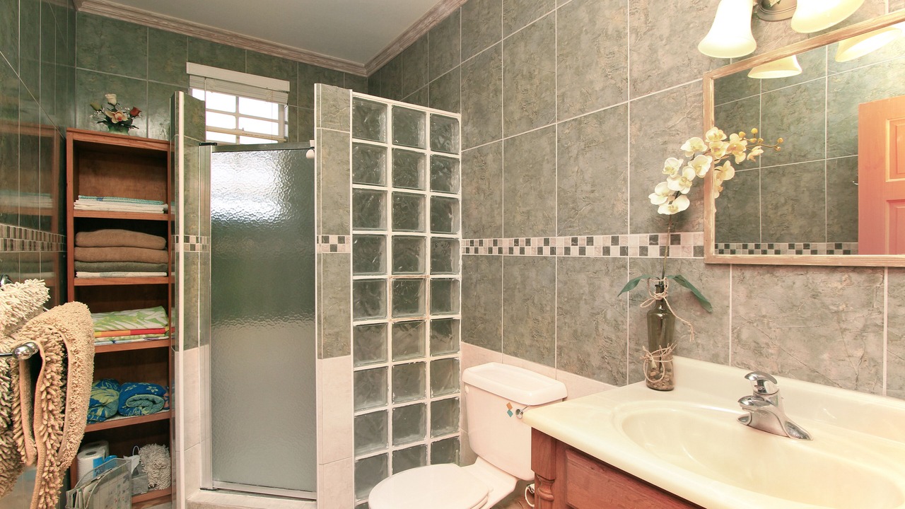 Photo of Bathroom in Silver Sands