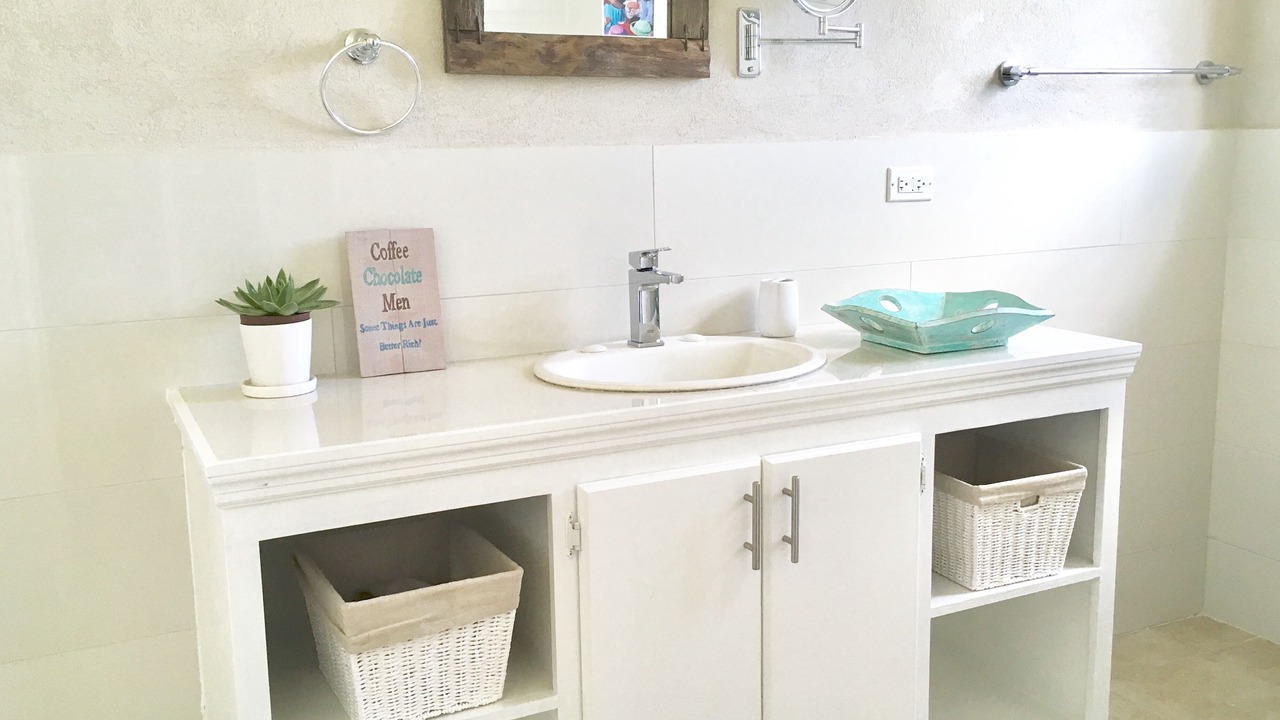 Photo of Bathroom in Oistins