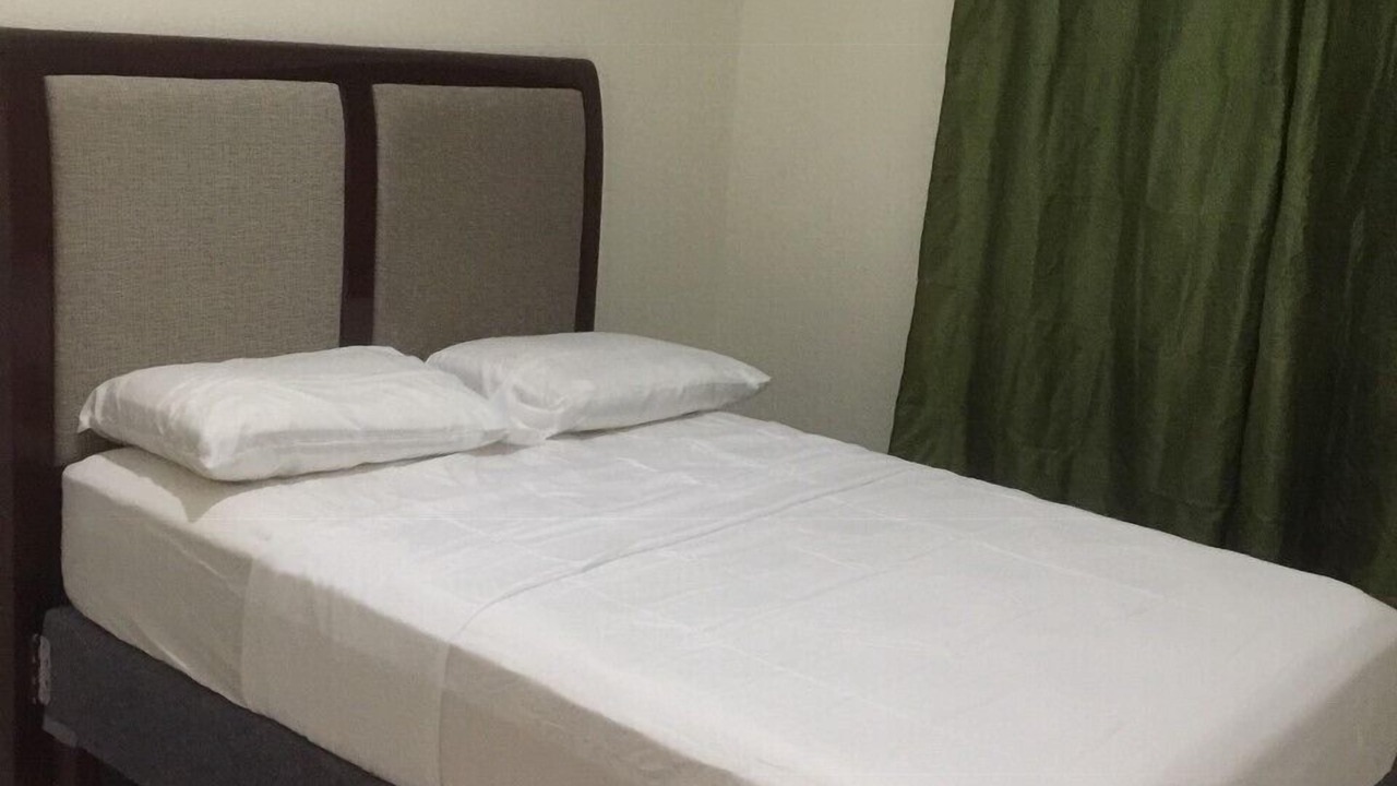 Photo of Bedroom in Haggatt Hall