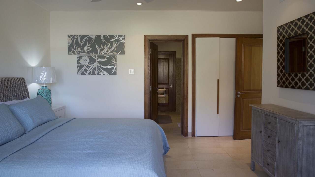Photo of Bedroom in Halcyon Heights