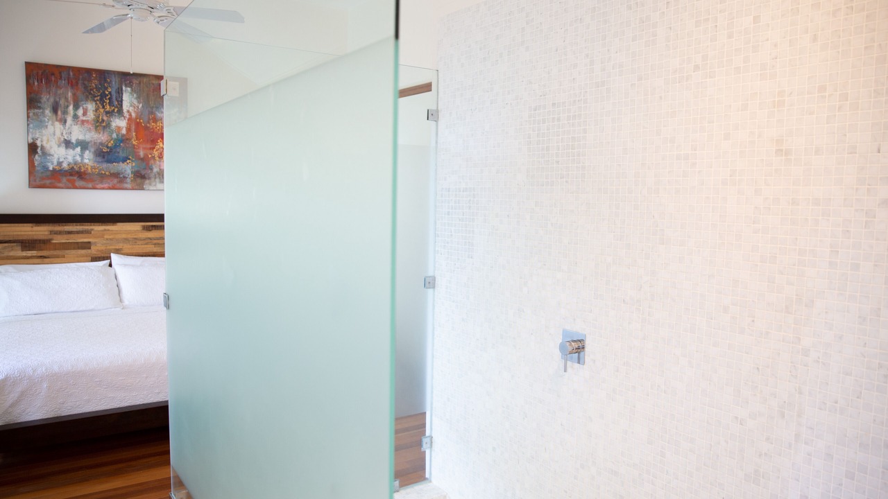 Photo of Bathroom in Halcyon Heights