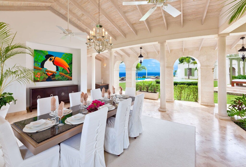 Photo of Livingroom in Weston