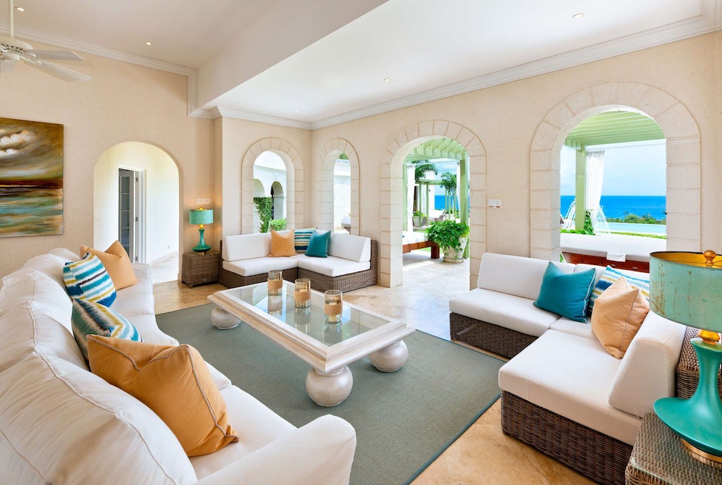 Photo of Livingroom in Weston