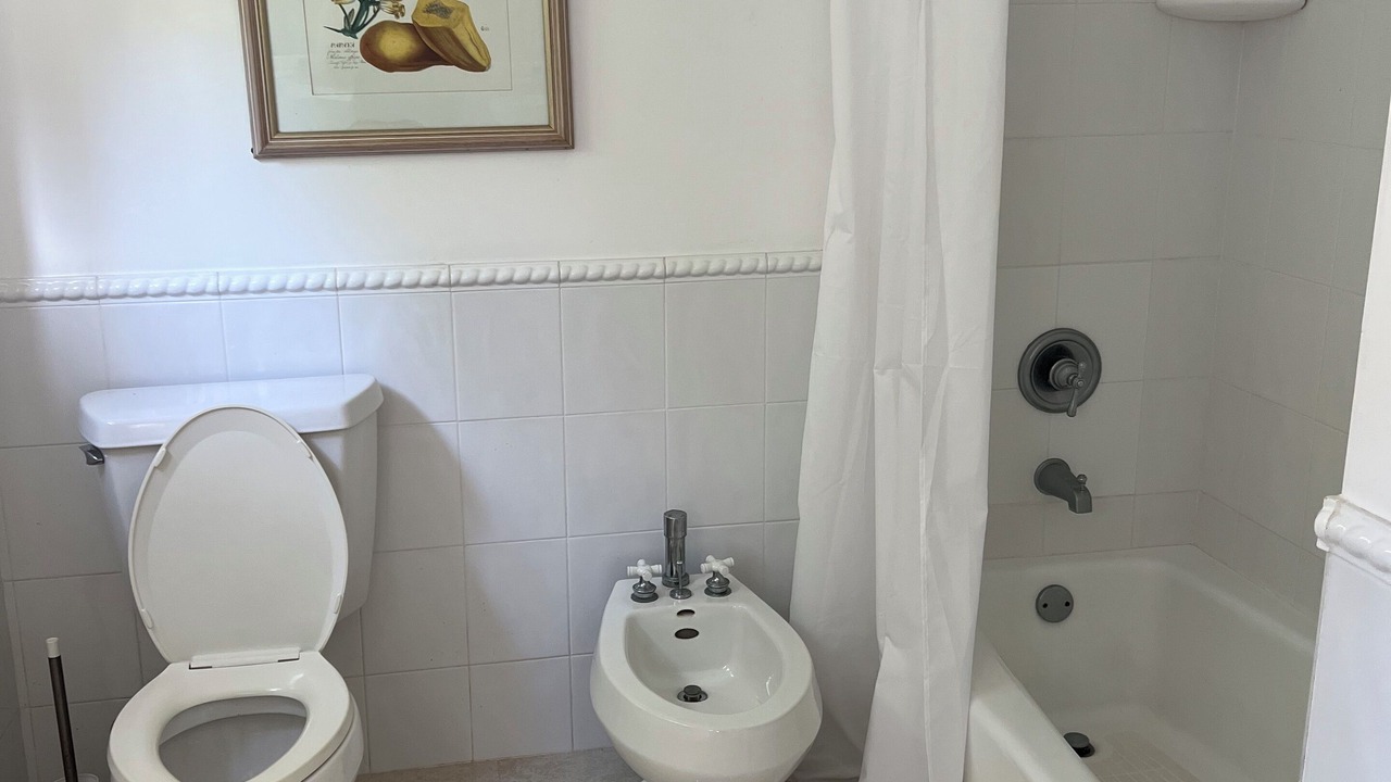 Photo of Bathroom in Merlin Bay