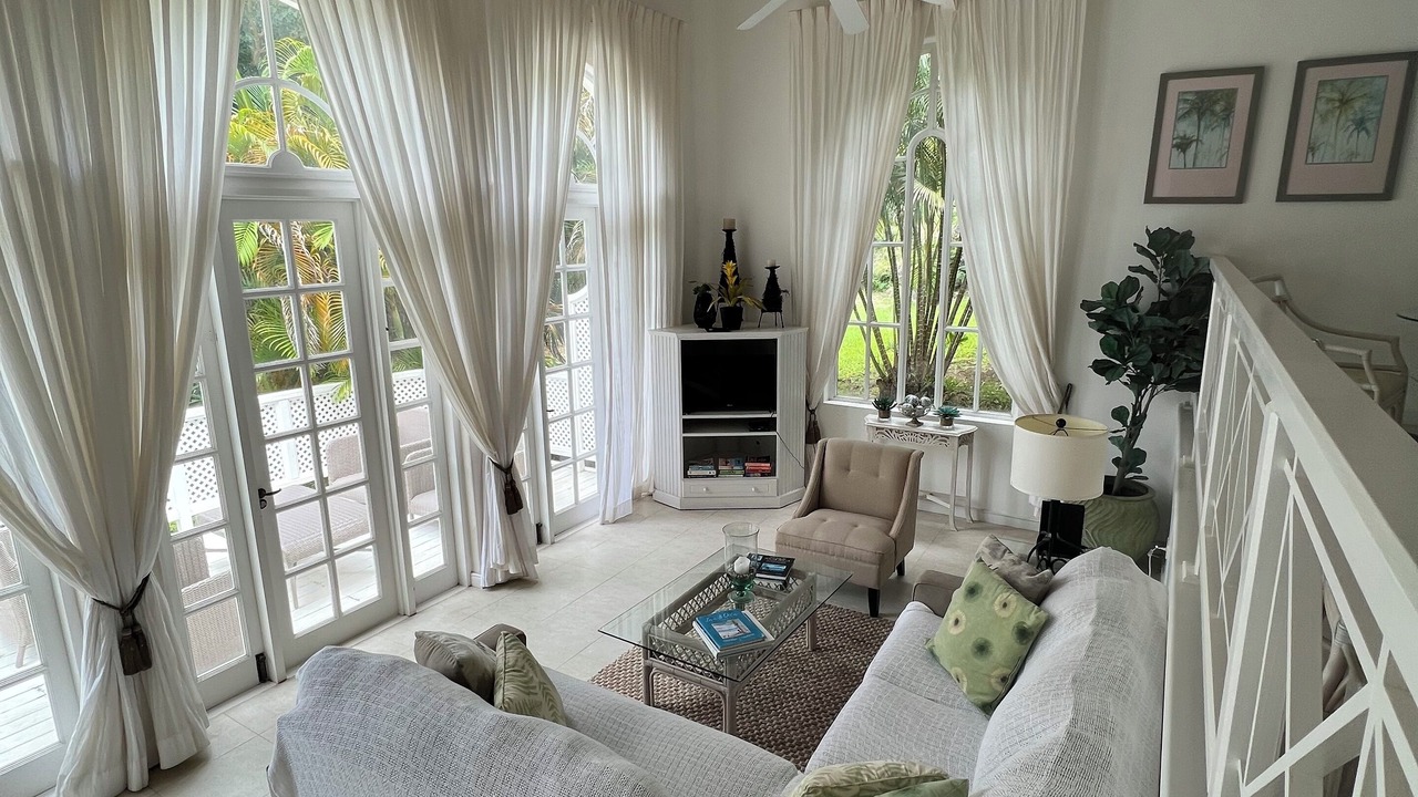 Photo of Livingroom in Merlin Bay