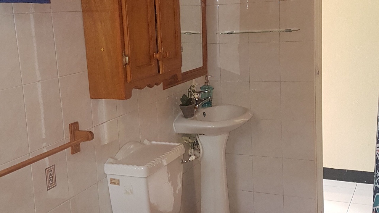 Photo of Bathroom in Cane Garden