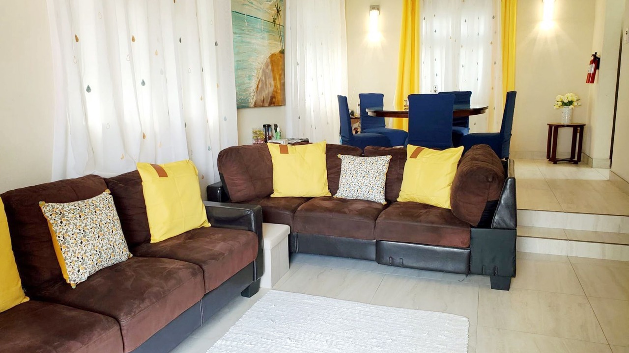 Photo of Livingroom in Fitts Village