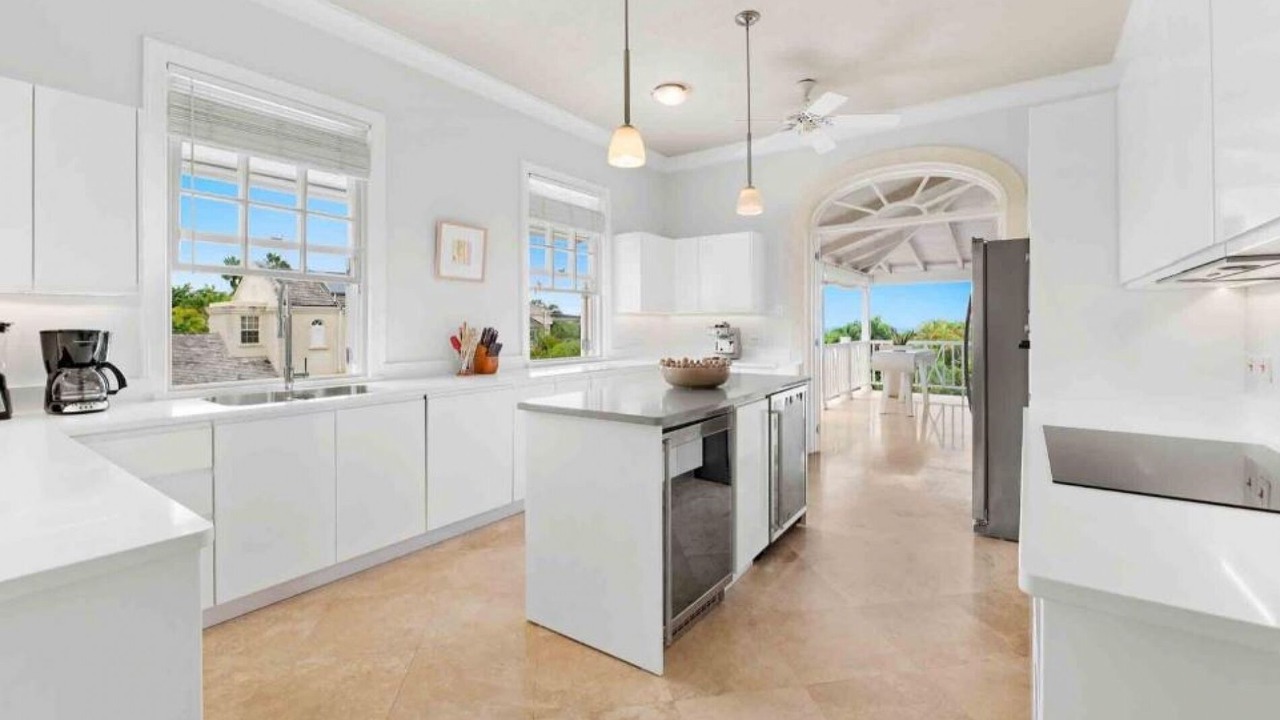 Photo of Kitchen in Holetown