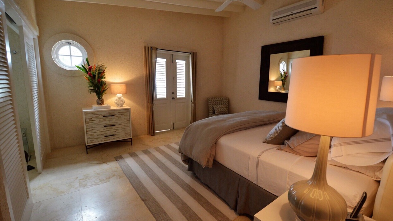 Photo of Bedroom in Clinketts