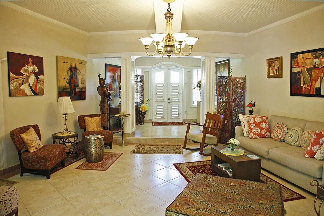 Photo of Livingroom in Holder's Hill