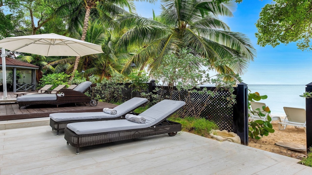 Photo of Patio Balcony in Gibbs Bay
