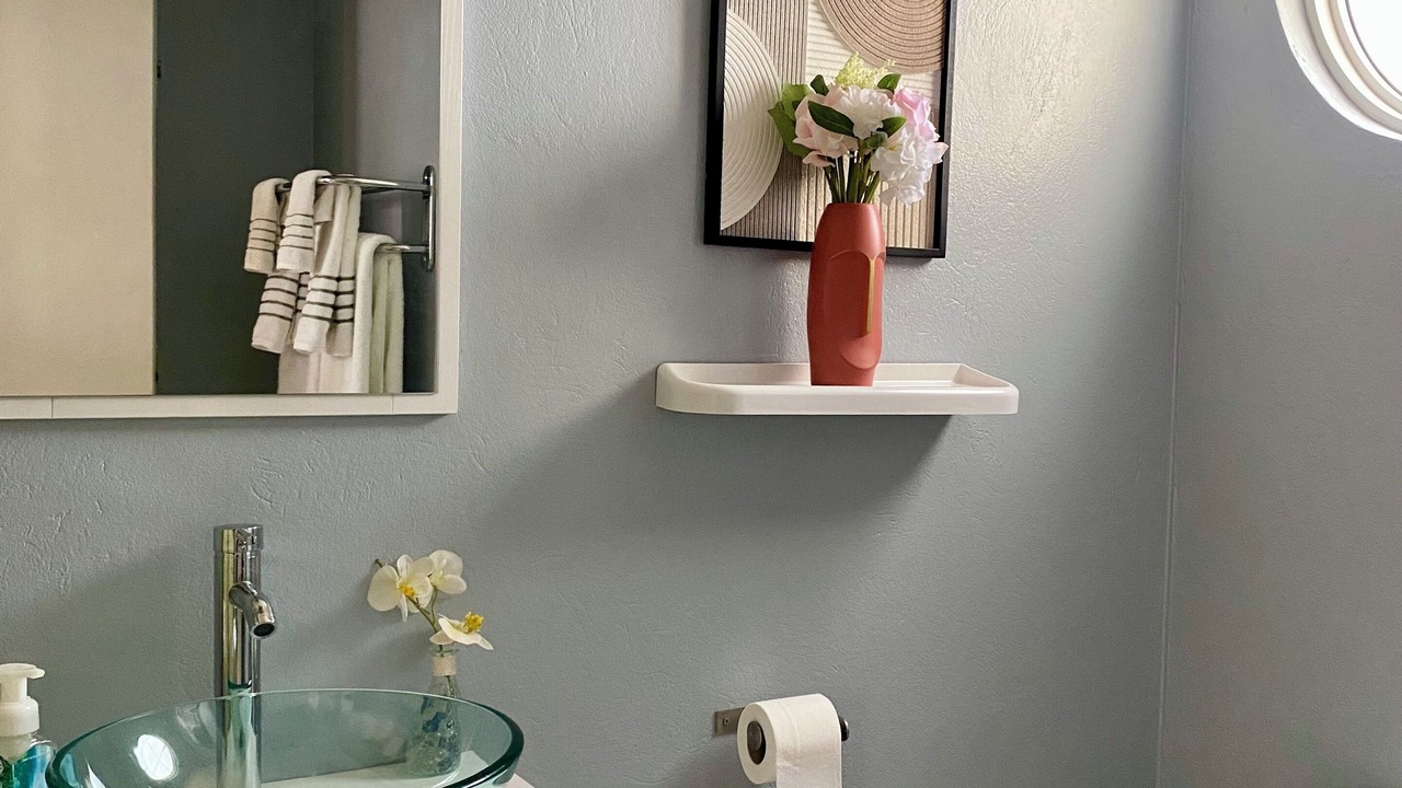 Photo of Bathroom in Black Rock