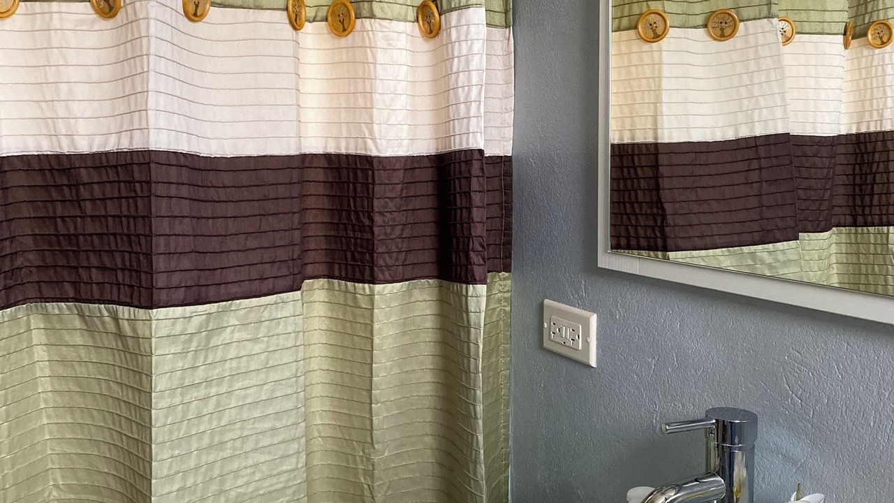Photo of Bathroom in Black Rock