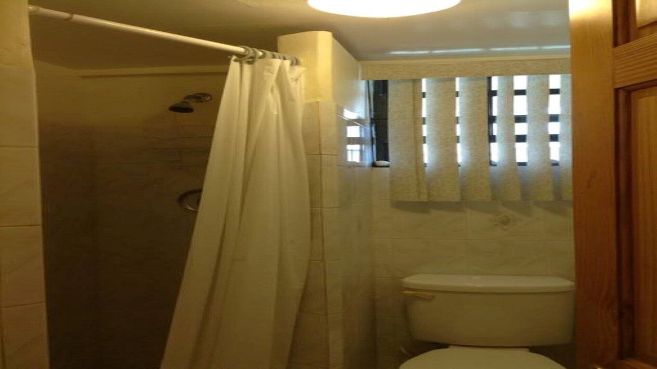 Photo of Bathroom in Ashton Hall