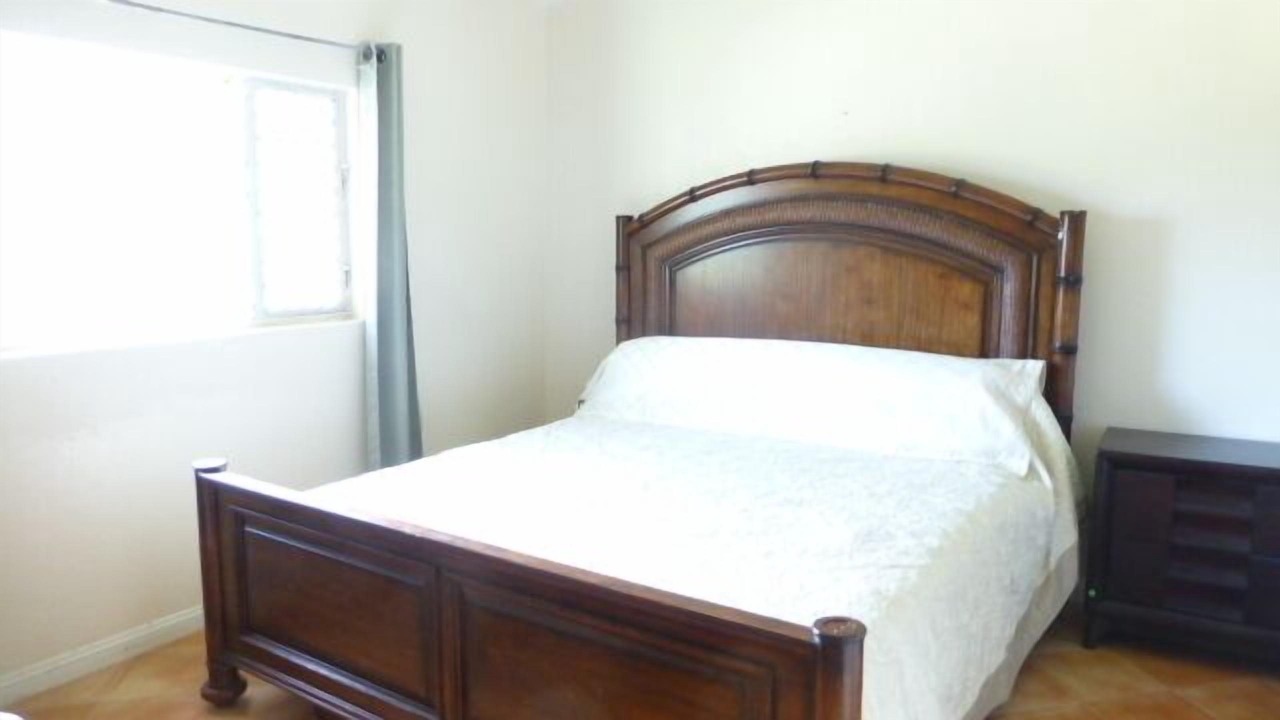 Photo of Bedroom in Long Bay