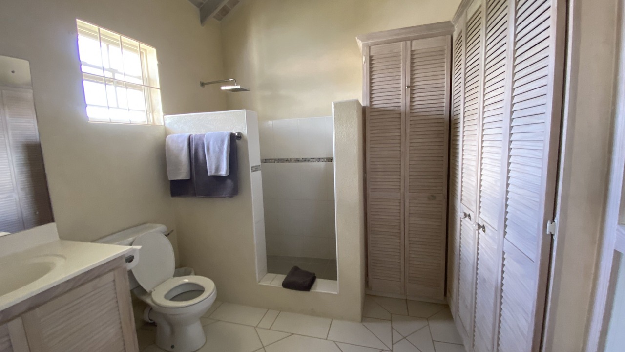 Photo of Bathroom in Mount Standfast