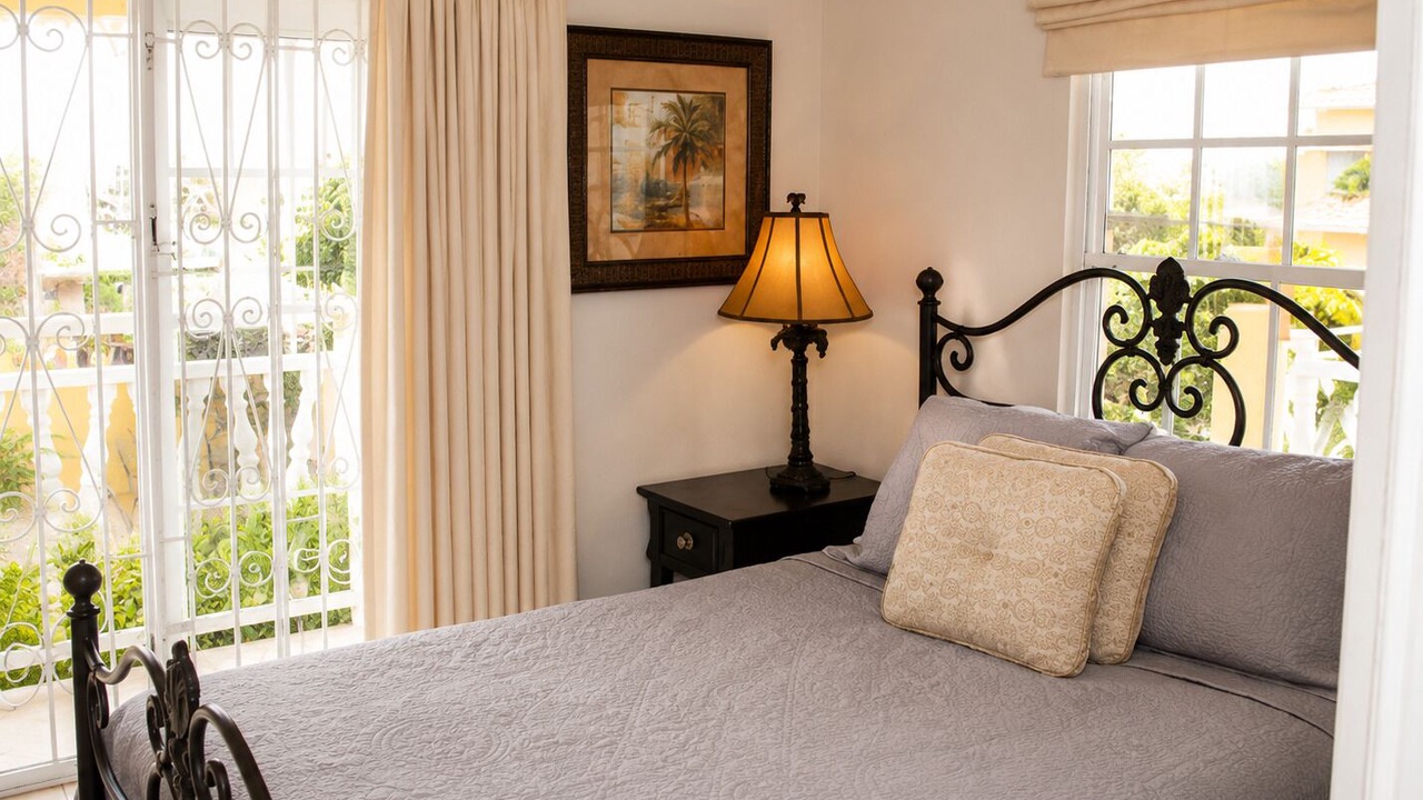 Photo of Bedroom in Fitts Village