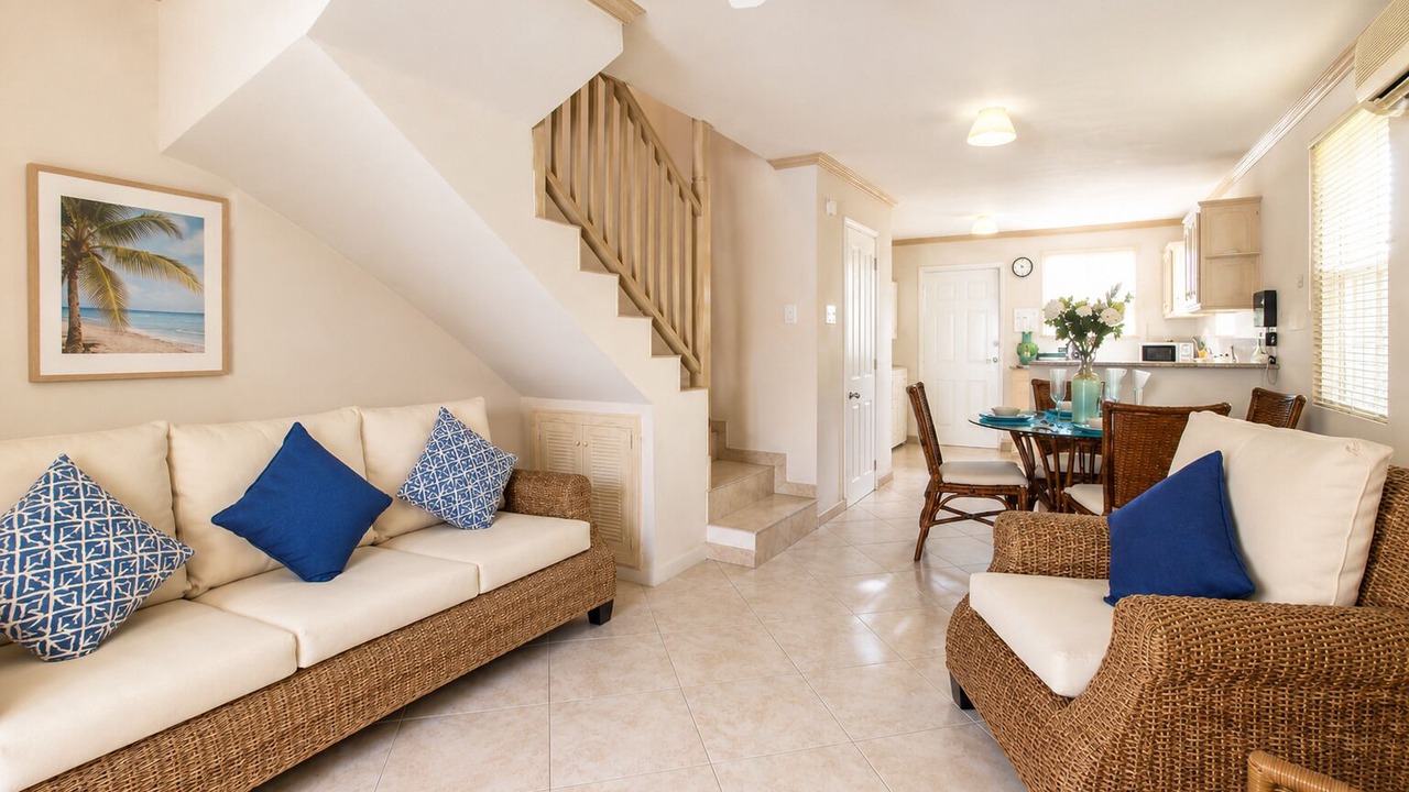 Photo of Livingroom in Fitts Village