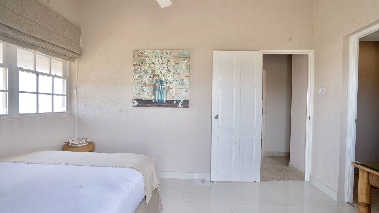 Photo of Bedroom in Green Garden