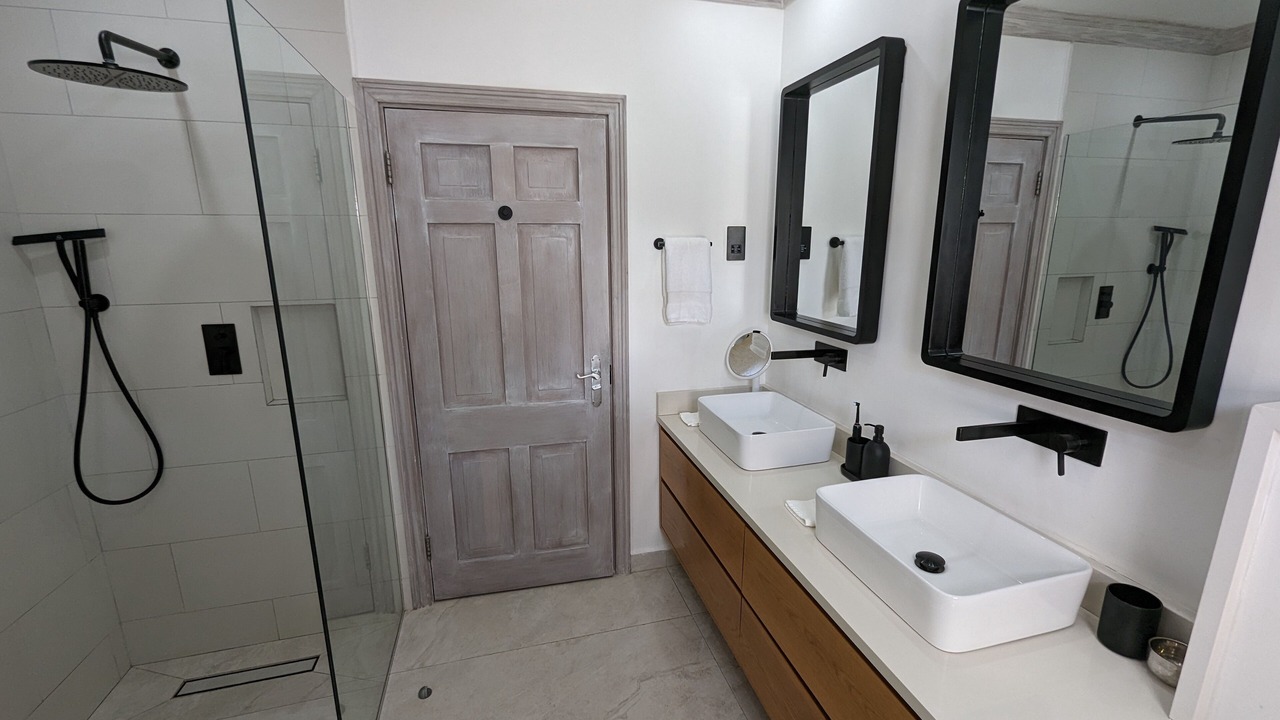 Photo of Bathroom in Mount Standfast
