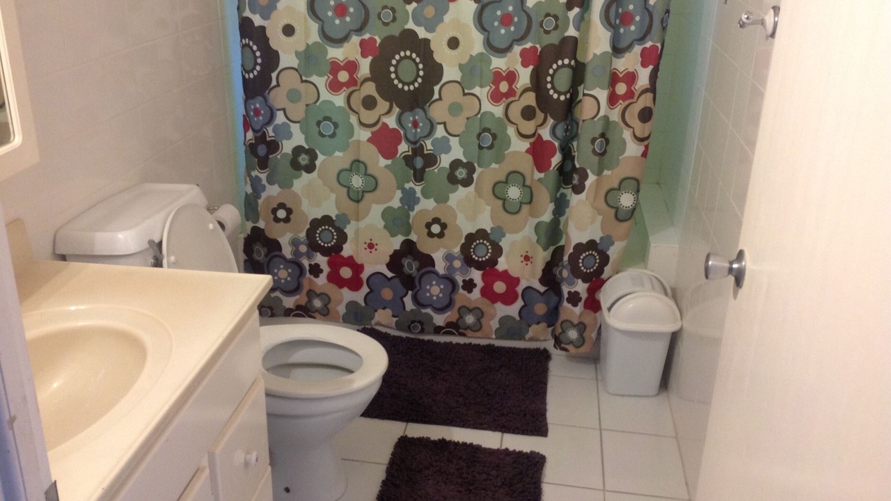Photo of Bathroom in Husbands