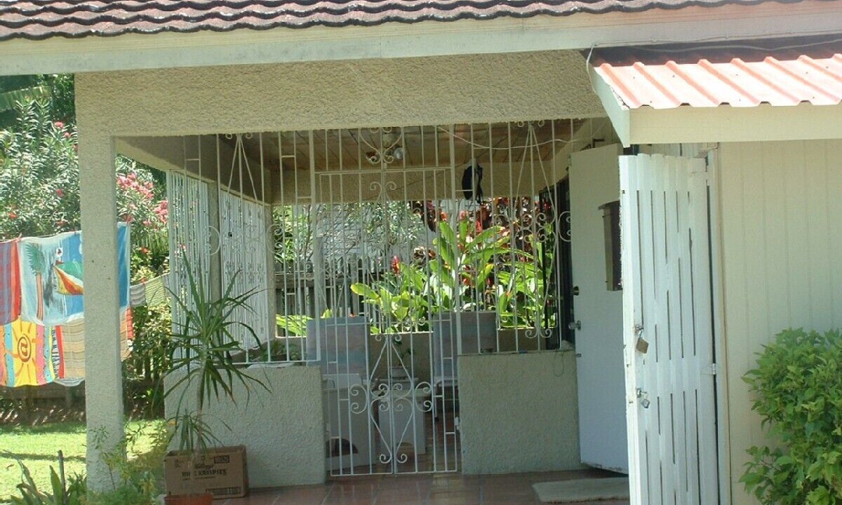 Photo of Others in Holetown