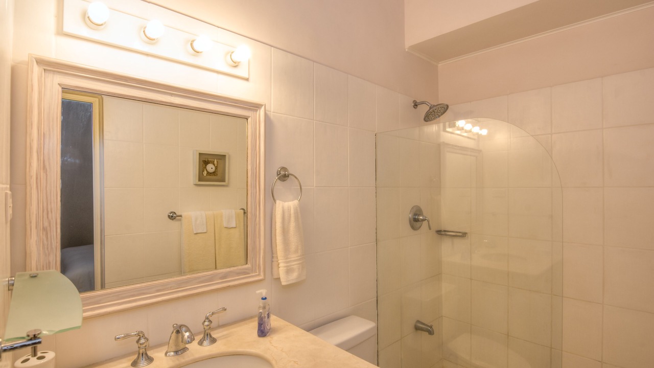 Photo of Bathroom in Douglas