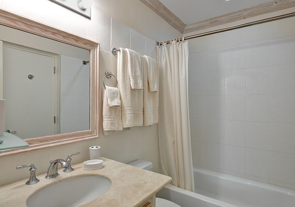 Photo of Bathroom in Douglas