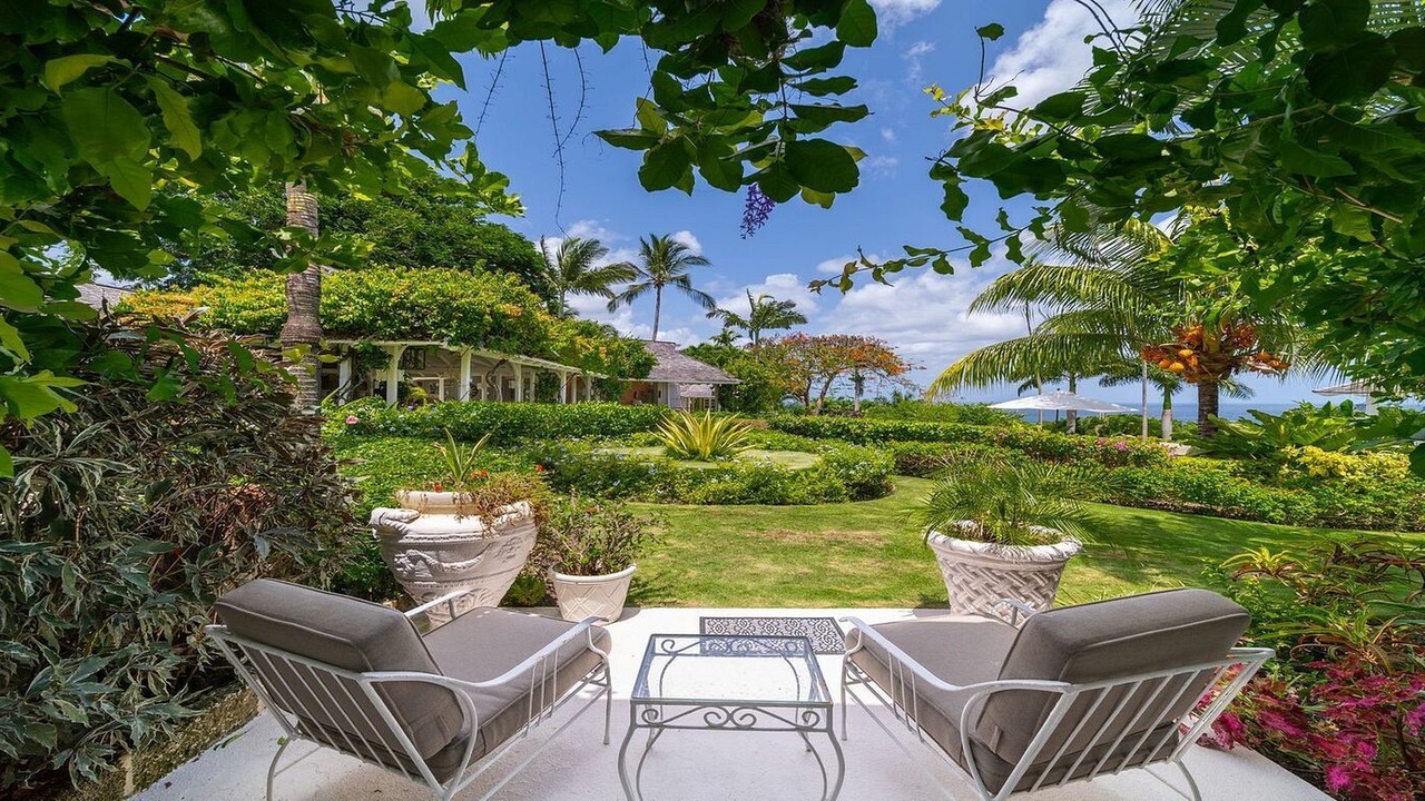 Photo of Outdoor in Paynes Bay
