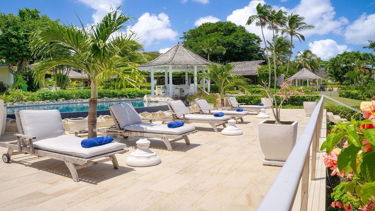Photo of Patio Balcony in Paynes Bay