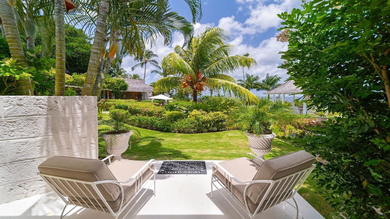 Photo of Outdoor in Paynes Bay